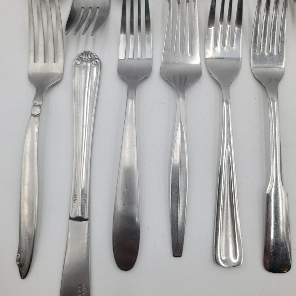 45pc Mixed Stainless Steel Flatware Lot Mismatched Garden Art Crafts Restaurant